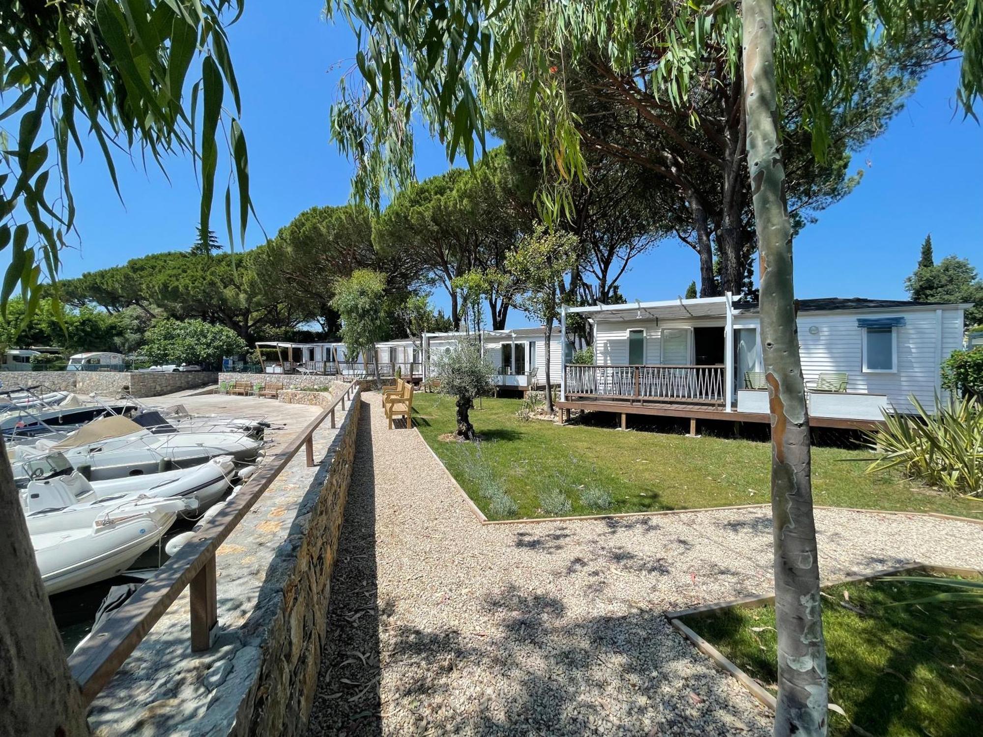 Camping Les Cigales Hotel Mandelieu Exterior foto